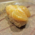 すし匠 - 小柱のにぎり　握れるのがすごい・・