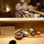 日本橋海鮮丼 つじ半 - 