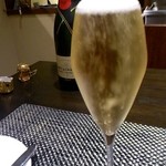 レストラン バカール - グラスシャンパンはモエでモコモコ