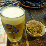 居酒屋せいご - 生ビール（中）+ある日のお通し