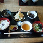 ひら川 頓珍館 - 天ぷら定食