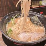 麺屋 天孫降臨 - 天降らー麺（味玉入り）870円