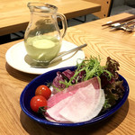 Vege Labo - お通し（380円）