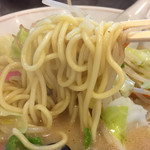 チャンポン龍 - 麺もスープも熱々だけど、ついつい食い急いじゃう＾＾
