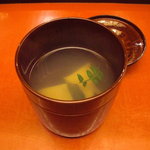 くずし懐石 縁 - 鮑の潮汁。