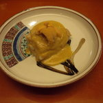 くずし懐石 縁 - 蟹の脚肉に海胆ソース、天に生海胆のせ。