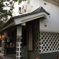 ヒカリヤ ニシ - 