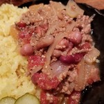 アジト - チキンとキーマの２種盛りカレー