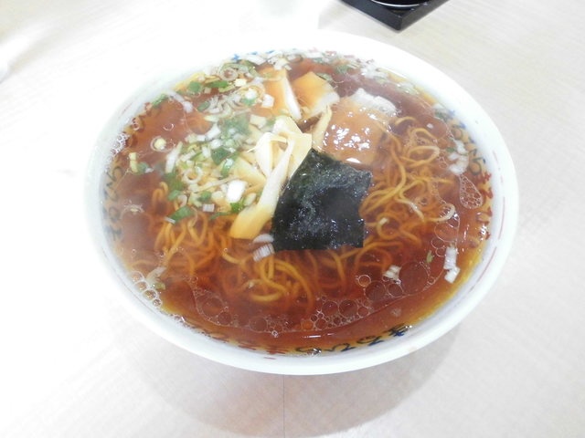 ラーメン まるひら>