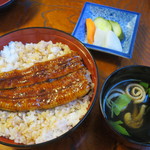 Ushiwaka maru - 中うな丼　1,980円