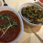 Punjab - 料理写真:アチャール・ゴーシュト（左）