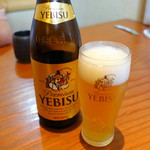 蕎麦切り 旗幟 - ヱビス中瓶670円