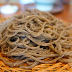 蕎麦切り 旗幟 - 田舎蕎麦800円