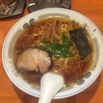 餃子飯店　嘉春 - ラーメン