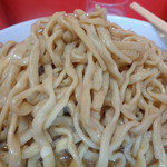 ラーメン二郎 - この迫力に負けない気迫を持って食べるべし！