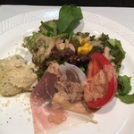 カンピオーネ - 飲み放題付き4000円のコース　サラダ