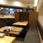 Tori Go Tetsu - 店内