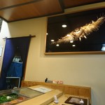 すし物語季の風 - 梟がお出迎え