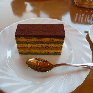 アン・グーテ・ア・ラ・カンパーニュ_1