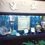 喫茶 ソワレ - 入り口のショーウィンドウにも青児