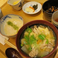 むとう - ・「日替わり膳 とろろ飯とねぎま汁(¥1500)」