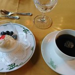 万平ホテル メインダイニングルーム - 