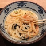 宮武讃岐うどん - しっかり混ぜて頂きます。