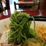 龍口酒家 - 自慢の翡翠麺