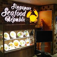 シンガポール・シーフード・リパブリック 大丸梅田 - 店 外観の一例 2018年08月