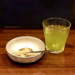 鳥田中 - 甘味・蕨餅と緑茶