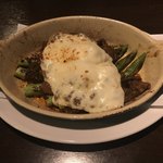 BARU 竹末 - 焼きオクラと猪ビンダルー(750円)