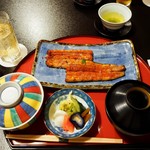 うなぎ秋本 - うっとり鰻さん