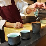 中国菜 火ノ鳥 - 野生の緑茶