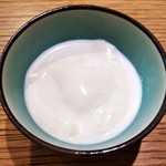 中国菜 火ノ鳥 - 甜品　バニラ風味の杏仁豆腐