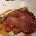 リストランテ G - ・千葉産白王豚のローストと白いんげん豆の煮込み　粒マスタードソース