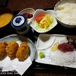 魚平食堂 - 牡蠣フライ定食\1200