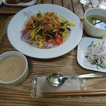 野菜倶楽部 オトノハカフェ - サラダうどんセット