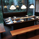 旬采 - お庭が見えるテーブル