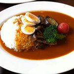 カフェ アラビカ - arabicaのカレーです！茄はアンチョビで炒めてあるのかな？お気に入りのカレーです((美^～^味))ﾓｸﾞﾓｸﾞ♪