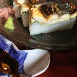翼果楼 - 焼き鯖寿司