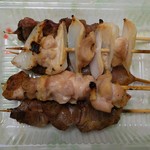 閉店間際限定の焼き鳥盛り合わせ（税込み400円）