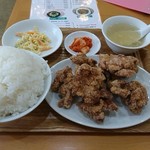 ごはん泥棒 - レギュラーメニュー 唐揚げ定食