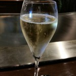 横浜うかい亭 - シャンパーニュ。