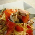 ラ・プリンチペッサ - 若鶏とフレッシュトマトのモッツァレラチーズスパゲッティ
