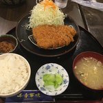 Tonkatsusenkouhanami - ロースカツ定食