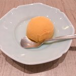 銀座 天一 - マンゴーシャーベット