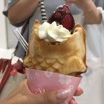 Taipafe - 苺チョコ生クリームパフェ