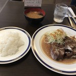 シャンボール - タンシチューランチ　１，３８０円