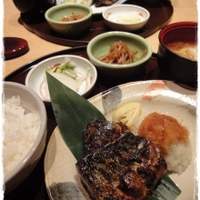 伊豆の旬 やんも 丸の内店 - 