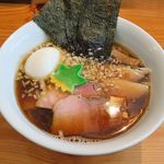 渦雷（全乗せ醤油RAMEN 1,050円）